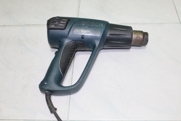 เครื่องเป่าลมร้อน BOSCH รุ่น GHG 600-3 ปรับความแรงได้3 ระดับครับ เครื่องเป่าลมร้อน BOSCH รุ่น GHG 600-3 ปรับความแรงได้3 ระดับครับ