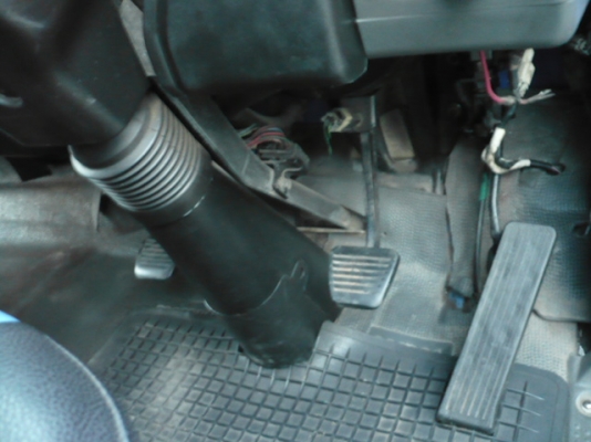 ขาย ISUZU 6 ล้อ NPR71PY52 130 แรง ปี 47 ยาว 5 เมตร ตู้ 10 บาน รถห้าง ด่วน!