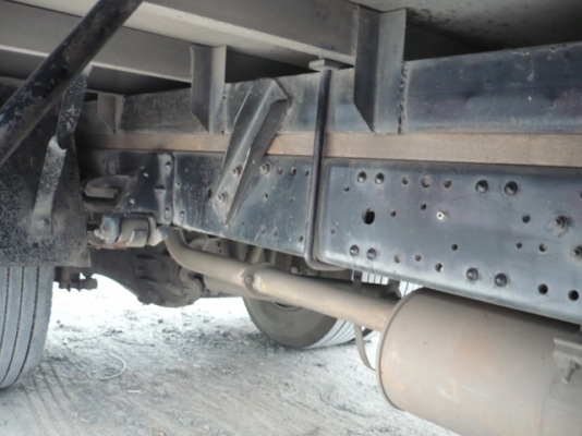 ขาย ISUZU 6 ล้อ NPR71PY52 130 แรง ปี 47 ยาว 5 เมตร ตู้ 10 บาน รถห้าง ด่วน!