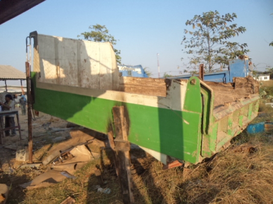 ขายกะบะ6ล้อดั้ม สภาพดีราคาถูกๆ