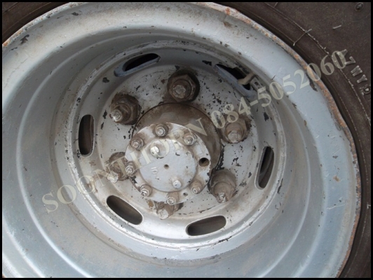 ขายด่วน รถบรรทุก 6 ล้อ ISUZU NPR 115 แรง รถห้างแท้ หัวคัซซี  สภาพเดิมๆ พร้อมใช้งาน ราคาสุดคุ้ม