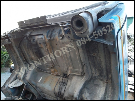 ขายด่วน รถบรรทุก 6 ล้อ ISUZU NPR 115 แรง รถห้างแท้ หัวคัซซี  สภาพเดิมๆ พร้อมใช้งาน ราคาสุดคุ้ม