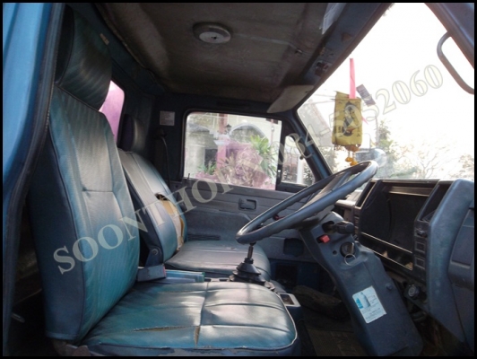 ขายด่วน รถบรรทุก 6 ล้อ ISUZU NPR 115 แรง รถห้างแท้ หัวคัซซี  สภาพเดิมๆ พร้อมใช้งาน ราคาสุดคุ้ม