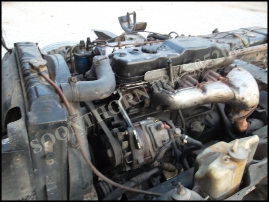 ขายด่วน รถบรรทุก 6 ล้อ ISUZU NPR 115 แรง รถห้างแท้ หัวคัซซี  สภาพเดิมๆ พร้อมใช้งาน ราคาสุดคุ้ม