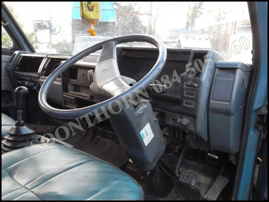 ขายด่วน รถบรรทุก 6 ล้อ ISUZU NPR 115 แรง รถห้างแท้ หัวคัซซี  สภาพเดิมๆ พร้อมใช้งาน ราคาสุดคุ้ม