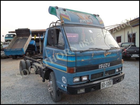 ขายด่วน รถบรรทุก 6 ล้อ ISUZU NPR 115 แรง รถห้างแท้ หัวคัซซี  สภาพเดิมๆ พร้อมใช้งาน ราคาสุดคุ้ม
