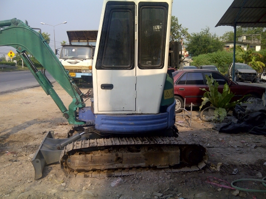 ขาย KOMATSU PC 30-FR-2เทียบเท่ารุ่น 8 ขาย KOMATSU PC 30-FR-2เทียบเท่ารุ่น 8