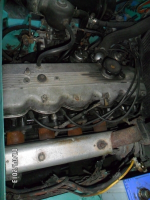 รถยกโฟร์คลิฟท์MITSUBISHI:2ตัน:เบนซินติดแก๊สเครื่องดีเกียร์ดีราคา155000บาทด่วนๆๆๆๆ