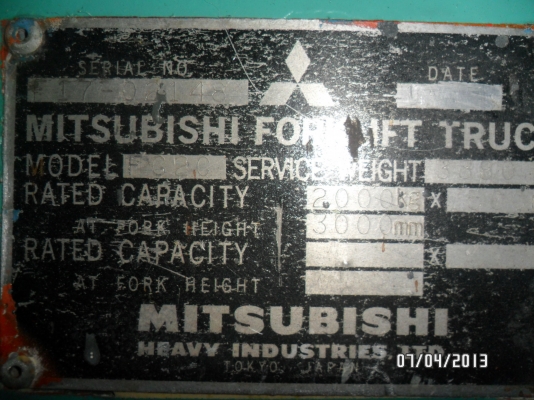 รถยกโฟร์คลิฟท์MITSUBISHI:2ตัน:เบนซินติดแก๊สเครื่องดีเกียร์ดีราคา155000บาทด่วนๆๆๆๆ