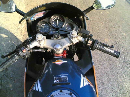 ขาย NSR150SP เล่มทะเบียนเต็มพร้อมชุดโอนเครื่องโมใหม่ขาย 28500 บาท