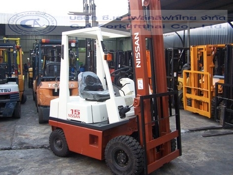 ขาย รถโฟล์คลิฟท์ NISSAN รุ่น  EH01A15U