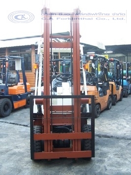 ขาย รถโฟล์คลิฟท์ NISSAN รุ่น  EH01A15U