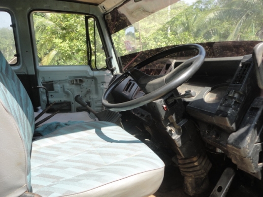 10 ล้อ ISUZU ROCKY FVZ12MY เครื่อง 6BG1 ท้ายลาด 2 เพลา