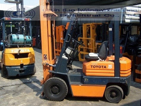 ขายรถ โฟล์คลิฟท์ TOYOTA รุ่น 5-FG15