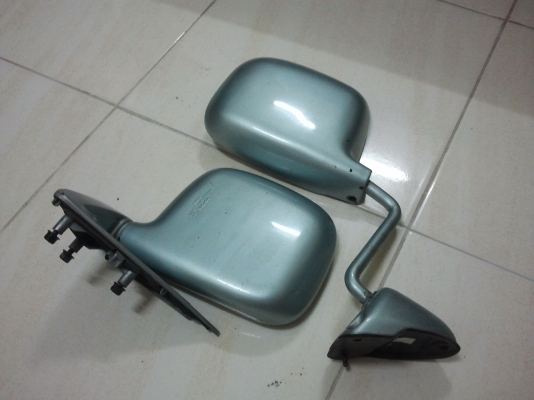 รถตู้หัวจรวด