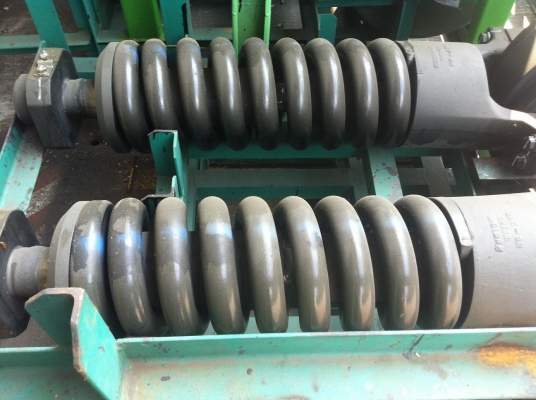 สปริงเร่งแทร็ค PC200-7และ8 สปริงเร่งแทร็ค PC200-7และ8