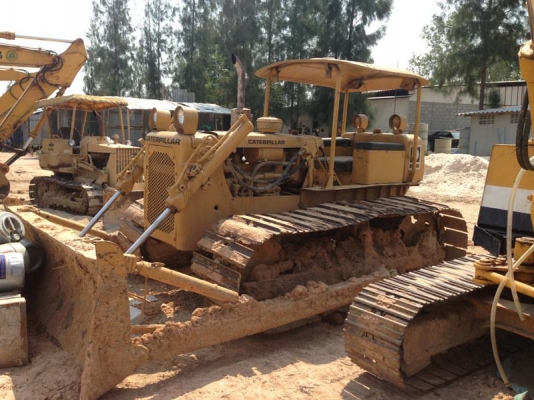 Catterpillar D4D ใบตีนไก่ สภาพช่วงล่างเต็มพร้อม