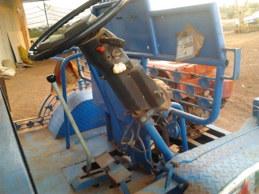 ***ขายแล้วครับขอบคุณ Truck2hand ขาย รถเกษตร อีแต๋น 6 ล้อ 11 แรง เครื่องKUBOTA ET110 เครื่องฟิต ติดง่าย ช่วงล่างใหญ่ 6ล้อ 110 อีสุ เคเอส 5เกียร์ ยางดี6เส้น กระบะพื้นเหล็ก คอกไม้ต่อใหม่ ไม่ถึงปี คัสซีหน้า 5  สวยไม่ผุ แล็ปลาย สวย พร้อมใช้ พร้อมลุยงาน ราคาต่อ