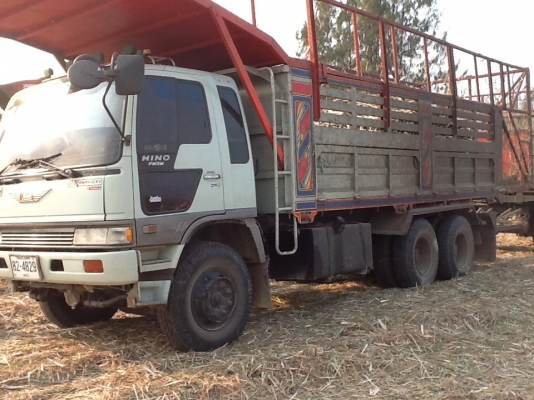 ขายด่วน สิบล้อ HINO 3M 240 แรงม้า ดั้มเดิมๆ สวยมาก