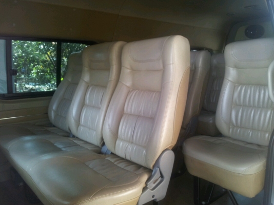 ขายรถตู้ โตโยต้า คอมมิวเตอร์ (TOYOTA COMMUTER) ปี48 (2005) เบาะ4แถว