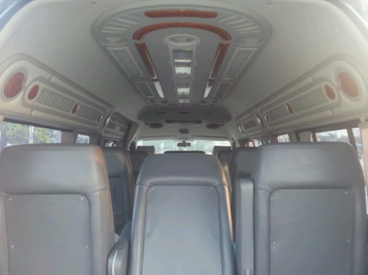 ขายรถตู้ โตโยต้า คอมมิวเตอร์ (TOYOTA COMMUTER) ปี48 (2005)