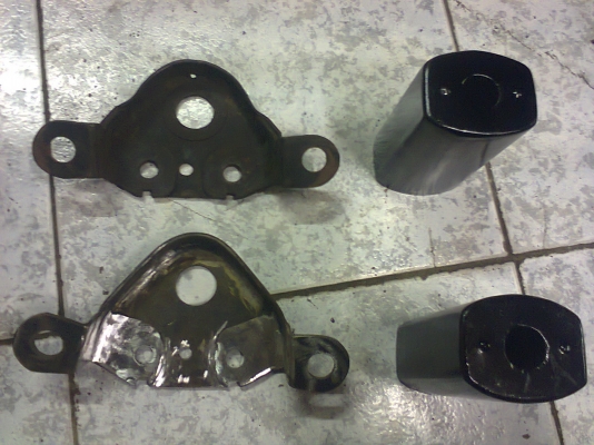 ตุ๊กตารองแฮนทืBENLY 92-95 ปลอกโชคเหล็ก 0819306939