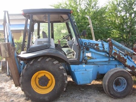 รถหน้าตักหลังขุดมือสอง Backhoe นำเข้าจากญี่ปุ่น