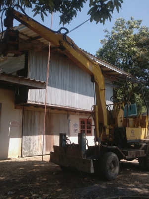 ขายแบคโฮล้อยาง ติดปากคีบหรือเปลี่ยนใส่บุ้งกี่ขุดดินได้