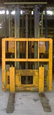 ขายฟอร์คลิฟท์ 3 ตัน เครื่อง C240ดีเซล เสา 3 เมตร เครื่องเกียร์ดีพร้อมใช้ ราคาเบาๆ ครับ 081-3535-948 ขายฟอร์คลิฟท์ 3 ตัน เครื่อง C240ดีเซล เสา 3 เมตร เครื่องเกียร์ดีพร้อมใช้ ราคาเบาๆ ครับ 081-3535-948