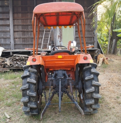 ขายรถไถ KUBOTA L2402 DT ระบบ 4 WD สภาพเดิม ๆ พร้อมใช้
