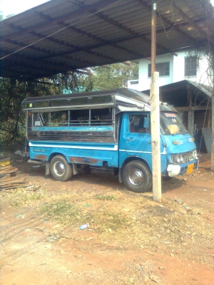 ขายรถ2แถวISUZU 85 แรง 4ล้อกลาง ราคาไม่แพงใช้งานได้เลย