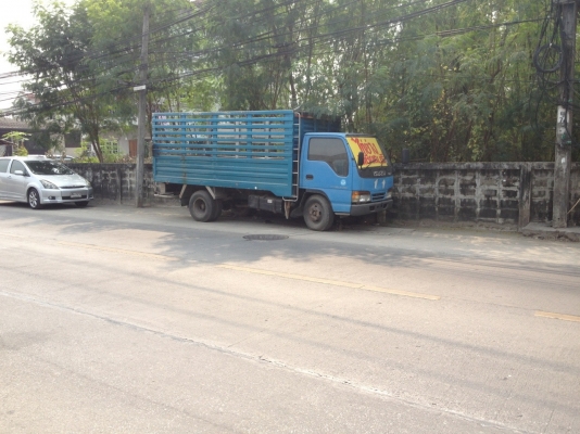 ขาย รถบรรทุก 6 ล้อกลาง ISUZU 100HP ยาว 4.2 เมตร