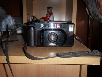 ขายกล้องเก่า น่าเก็บสะสม คลาสสิค มีสองตัวไม่แพง ขายกล้องเก่า น่าเก็บสะสม คลาสสิค มีสองตัวไม่แพง