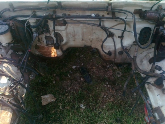 ขายคัสซีบิ๊กเอ็ม19000บาท คัสซีสวยมากๆน่าเสียดายก่อนจะชั่งกิโลขาย มีหัวเก๋งและกระบะแยกขาย2ชิ้นราคา18000บาท เผื่อใครเอาไปทำที่ปลูกผักปลอดสารพิษไว้ทาน สภาพตามรูปให้ครบตามรูป(กระบะไมตี้ขาย4000)