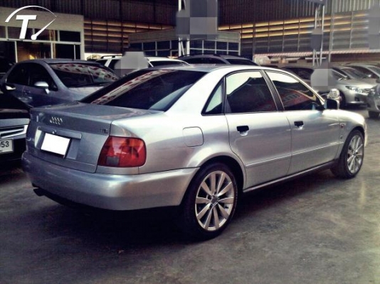 ฟรีดาวน์ AUDI A4 1.8 ปี 1996 รถสภาพสวยมากๆ วิ่งน้อย เจ้าของใช้ถนุถนอม สภาพพร้อมใช้งาน