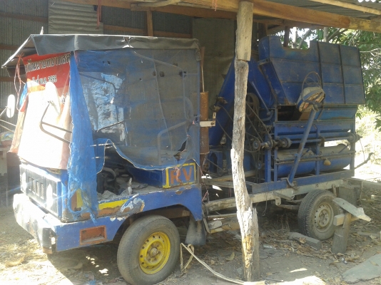 ขายรถนวดข้าวเกษตร 5 ฟุต
