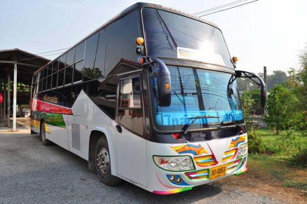 ขายรถบัสรับ-ส่งพนักงาน 800,000 บาท ขายรถบัสรับ-ส่งพนักงาน 800,000 บาท