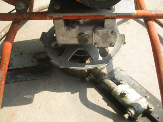 ขายเครื่องขัดมันคอนกรีต ROBIN EY23 พร้อมใช้งาน