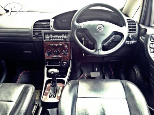 ฟรีดาวน์ CHEVROLET ZAFIRA 2.2 CDX ปี 2003 เป็นตัวท๊อปสุด รถสภาพสวยมากๆ วิ่งน้อย เช็คศูนย์ CHEV ตลอด