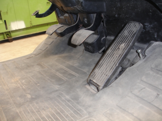 ฟอร์คลิฟต์ TOYOTA รุ่น 8 Model 02-8FGL20 สภาพสวย ราคาไม่แพงครับ