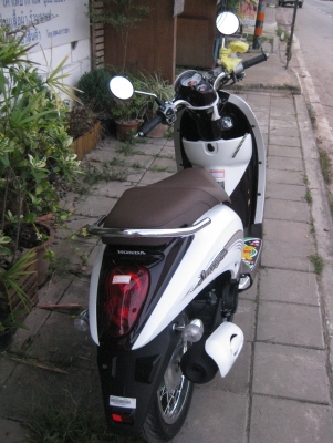ขายรถ Scoopy i ปี 2011 ขายรถ Scoopy i ปี 2011