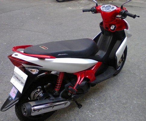 ขาย Yamaha Nouvo-Elegance 135cc สีแดง ขาว จดทะเบียนปี54