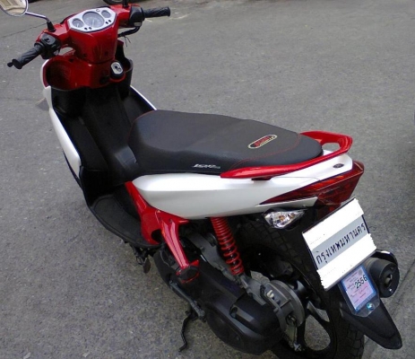 ขาย Yamaha Nouvo-Elegance 135cc สีแดง ขาว จดทะเบียนปี54