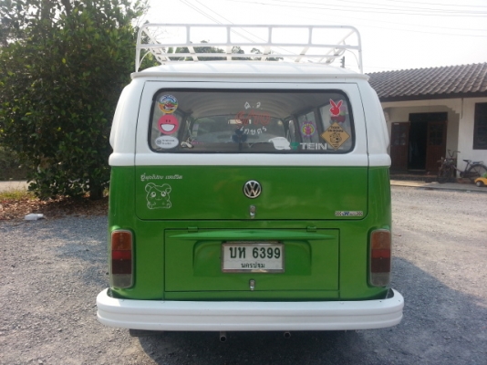 รถตู้โฟล์คแตงโม สีเขียว-ขาว