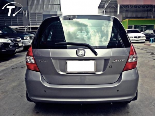 ฟรีดาวน์ HONDA JAZZ 1.5 ปี 2004 ABS/AIRBAGคู่ เป็นตัวTOP รถผู้หญิงใช้ มือเดียวจากป้ายแดง วิ่งน้อย เช ฟรีดาวน์ HONDA JAZZ 1.5 ปี 2004 ABS/AIRBAGคู่ เป็นตัวTOP รถผู้หญิงใช้ มือเดียวจากป้ายแดง วิ่งน้อย เช