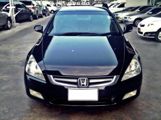 ฟรีดาวน์ ACCORD 3.0 V6 (ABS/AIRBAG/LEAT) ปี 2004 SUNROOF ตัว TOP รถผู้บริหาร วิ่งน้อย สภาพดีมากๆ