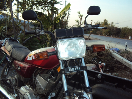 ขายยามาฮ่า รุ่น r x s 115 มีทะเบียน มีชุดโอน ภาษีเต็ม 56 เดิม สวยสนใจติดต่อสรกฤช 081-8478107