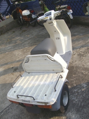 *** ขาย Gyro X / Gyro Up สีเดิม มือสองญี่ปุ่นแท้ๆ 20000 *** *** ขาย Gyro X / Gyro Up สีเดิม มือสองญี่ปุ่นแท้ๆ 20000 ***