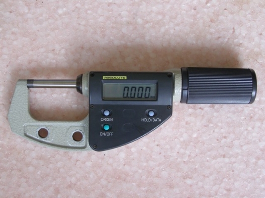 ขาย Micrometer Mitutoyo 293-666 Coolant proof LCD