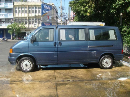 ขายรถตู้ VIP volk carawelle 2.5ปี96 auto หนังแท้ DVD TV ภาษี1,300บาท ขายรถตู้ VIP volk carawelle 2.5ปี96 auto หนังแท้ DVD TV ภาษี1,300บาท